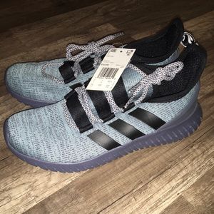 NWT Mens Adidas Kaptir running shoes